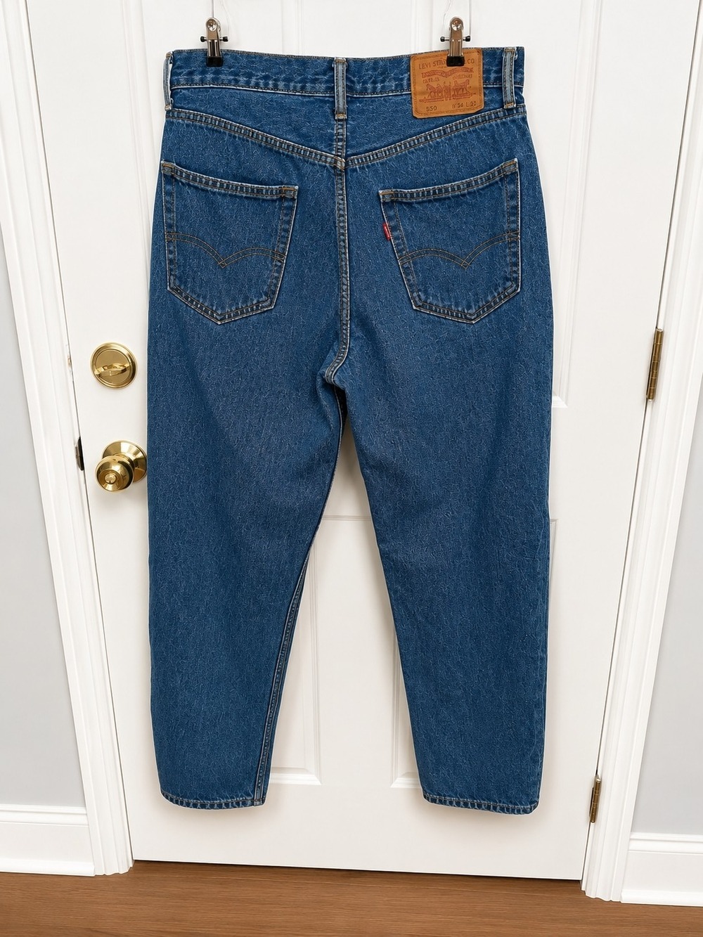 Levi’s 550 Men’s Relaxed Fit Jeans 34x32 Dark Wash 100% Cotton - Picture 4 of 6